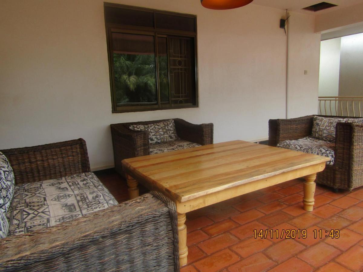 לינה וארוחת בוקר קמפאלה Hospitality Connect מראה חיצוני תמונה