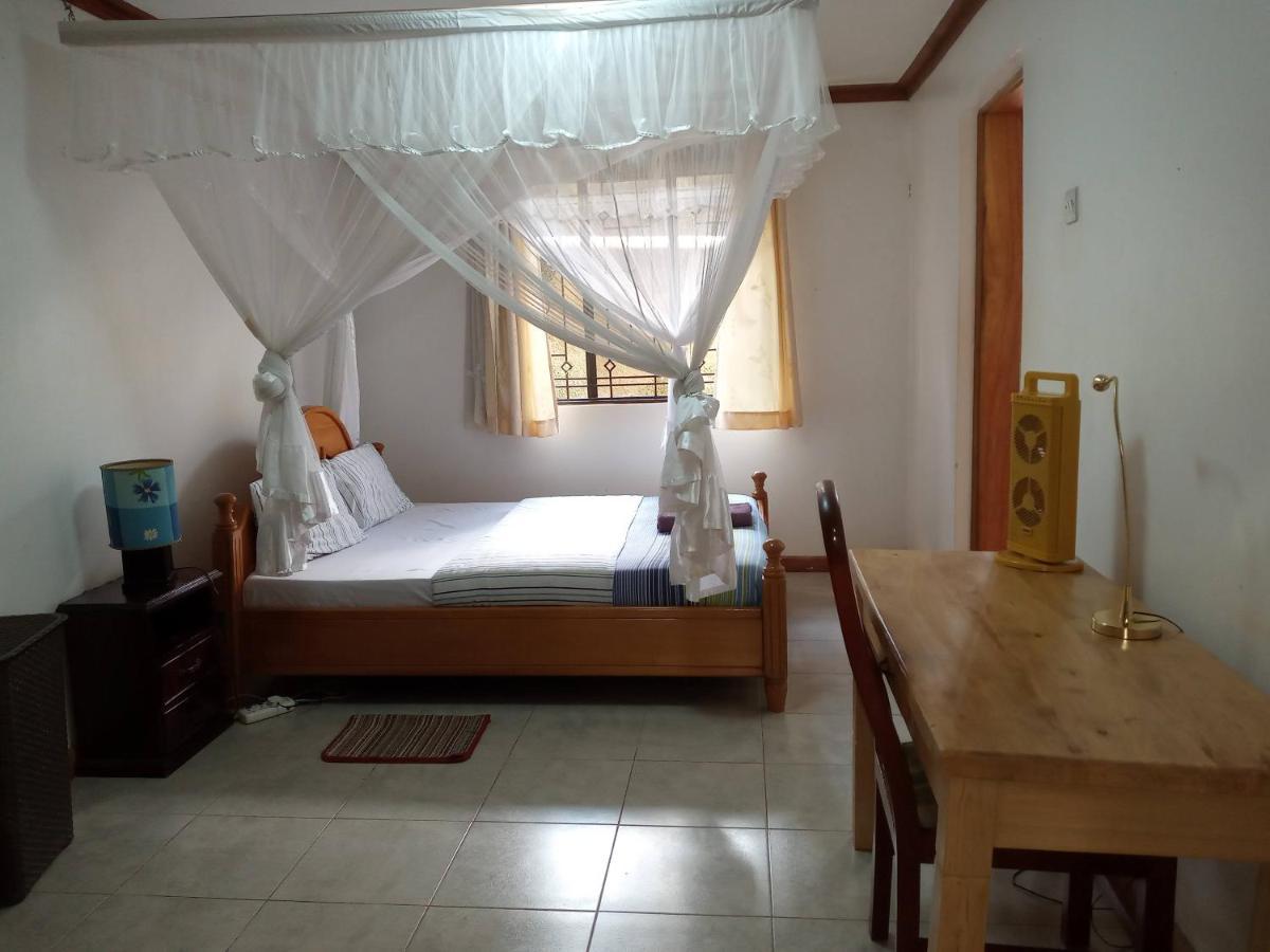 לינה וארוחת בוקר קמפאלה Hospitality Connect מראה חיצוני תמונה