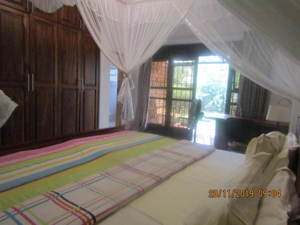 לינה וארוחת בוקר קמפאלה Hospitality Connect מראה חיצוני תמונה